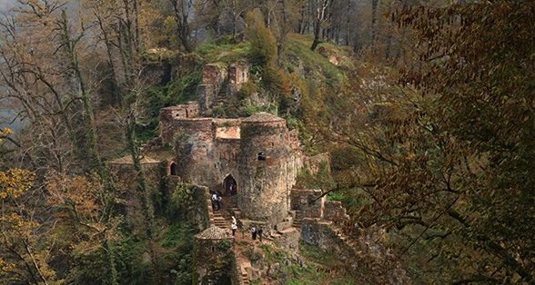 Rudkhan Castle (Qal'eh Rudkhan)